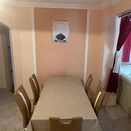 Gitta Apartmanhaz * زلاكاروس