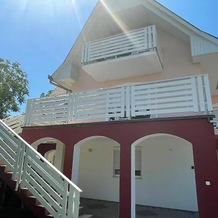 Gitta Apartmanhaz Залакарош