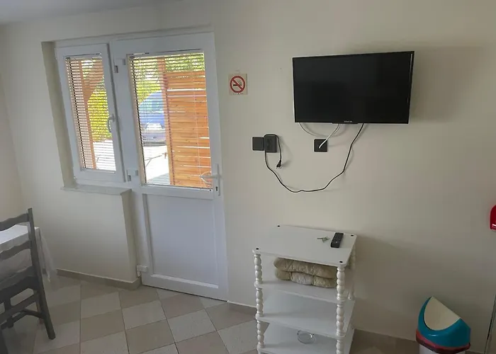 Gitta Apartmanhaz Lägenhet *